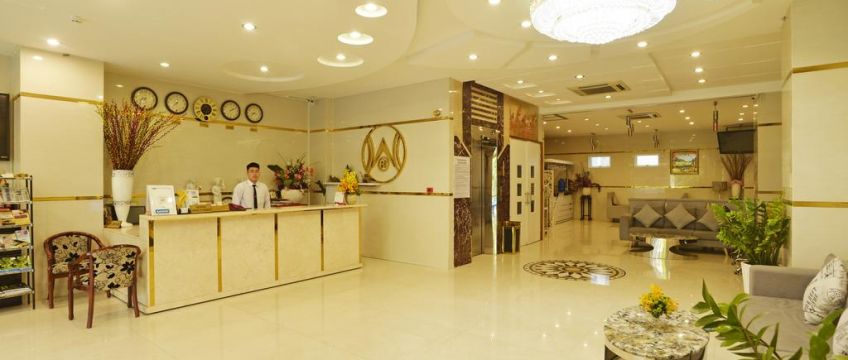Ha Hien Signature Hotel